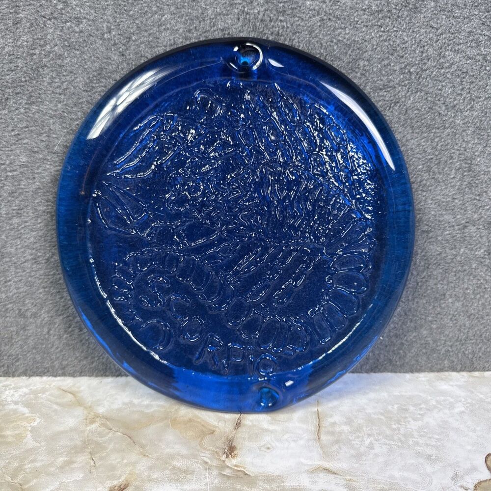 Blenko Scorpio Scorpion Zodiac Sun Catcher 7.5” Blue Glass Vintage